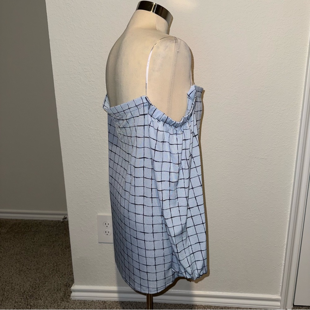Off-Shoulder Light Blue Grid Pattern Top - Picture 7 of 9